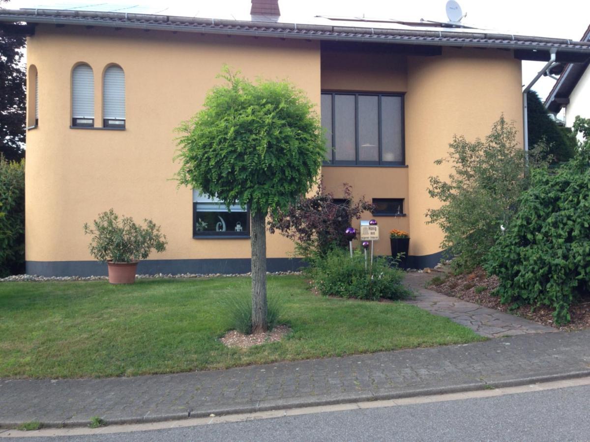 Ferienwohnung Haus Angela Gudesweiler ภายนอก รูปภาพ