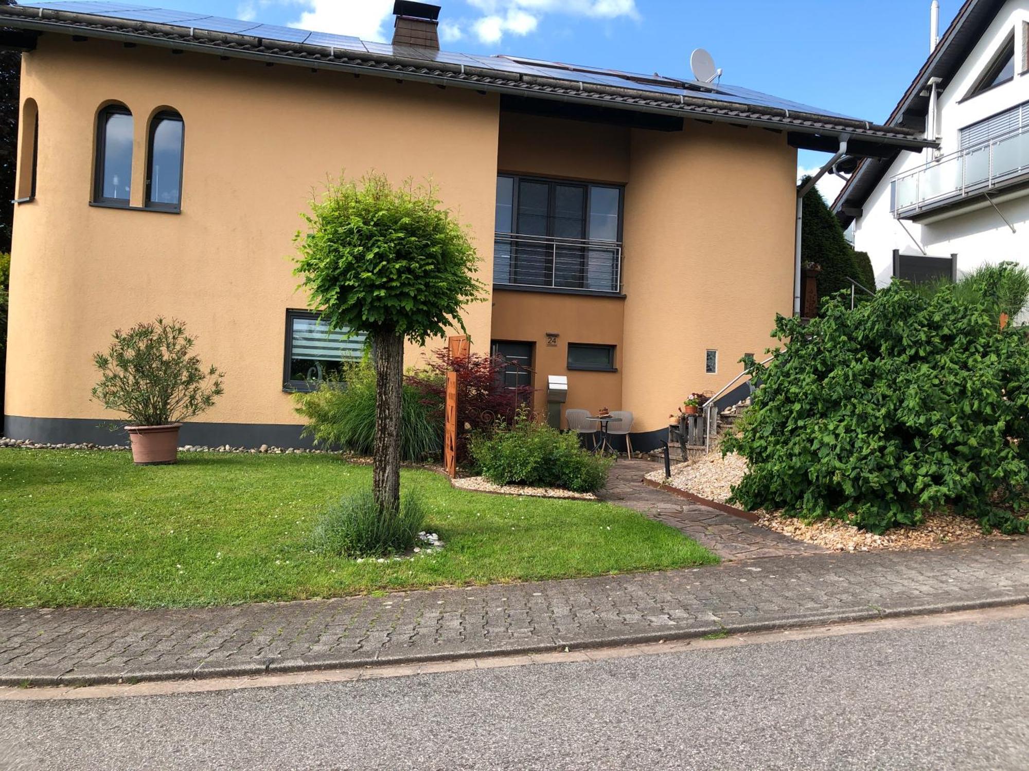 Ferienwohnung Haus Angela Gudesweiler ภายนอก รูปภาพ